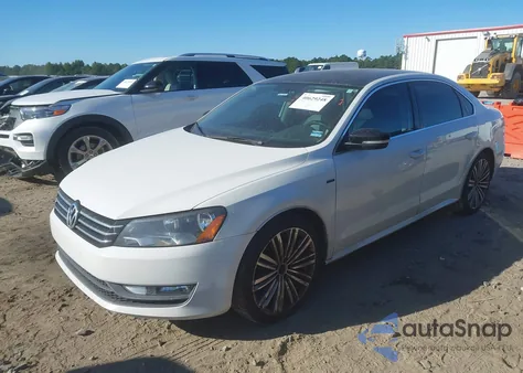2015 Volkswagen Passat 1.8T Sport from USA, damaged, VIN 1VWBS7A35FC020365